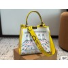 FENDI Peekaboo 30 25